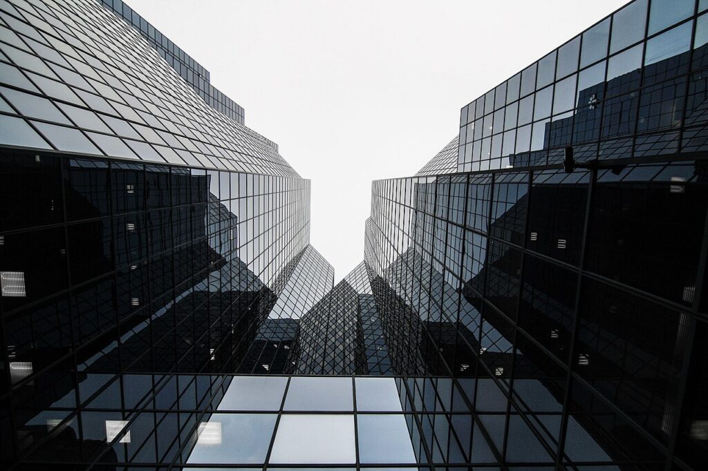 Reflective glass skyscraper facade